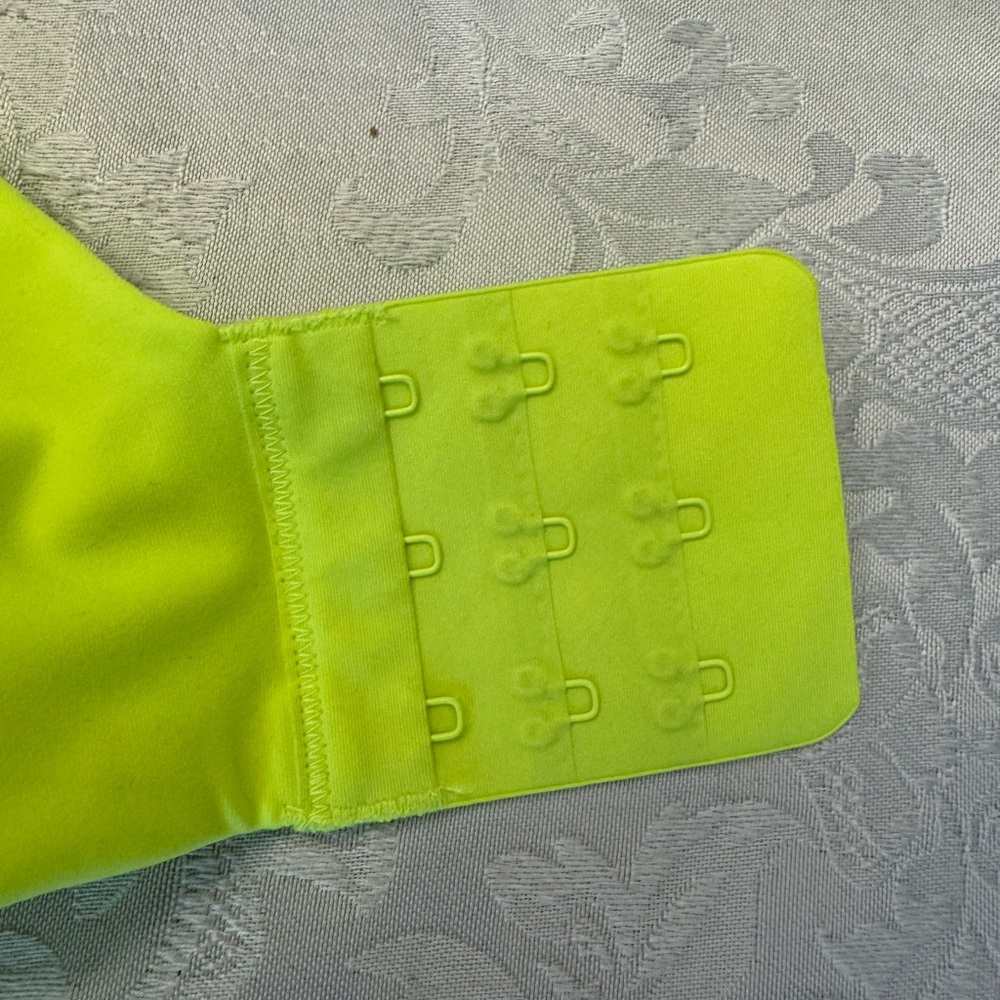 Skims 46DDD Bra Seamless T Shirt Underwire Neon Green Highlighter Rare - Picture 5 of 9